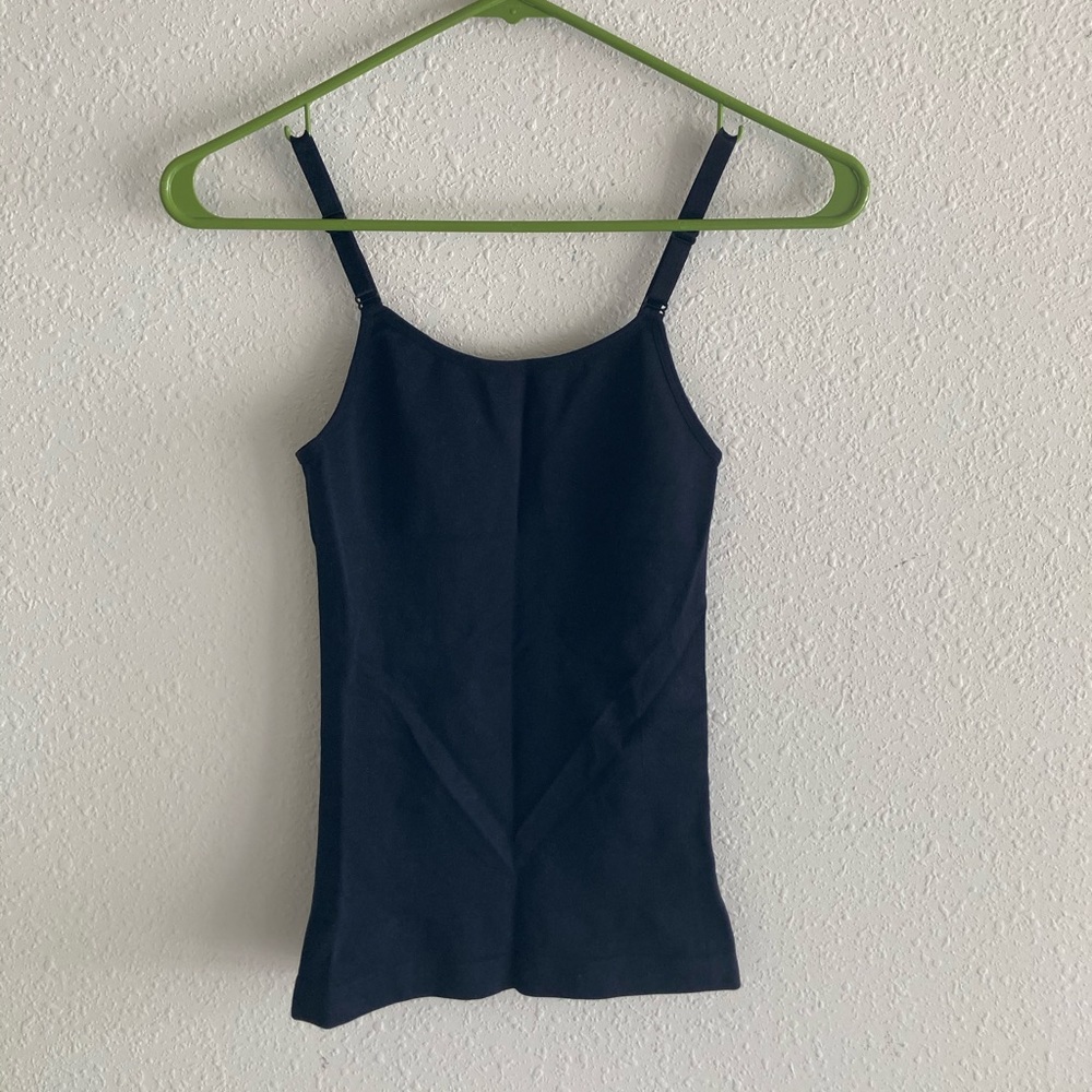 Black and white shapeware